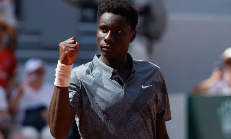 Moïse Kouame “es muy fuerte mentalmente para su edad” según su entrenador Liam Smith Moïse Kouame “es muy fuerte mentalmente para su edad” según su entrenador Liam Smith